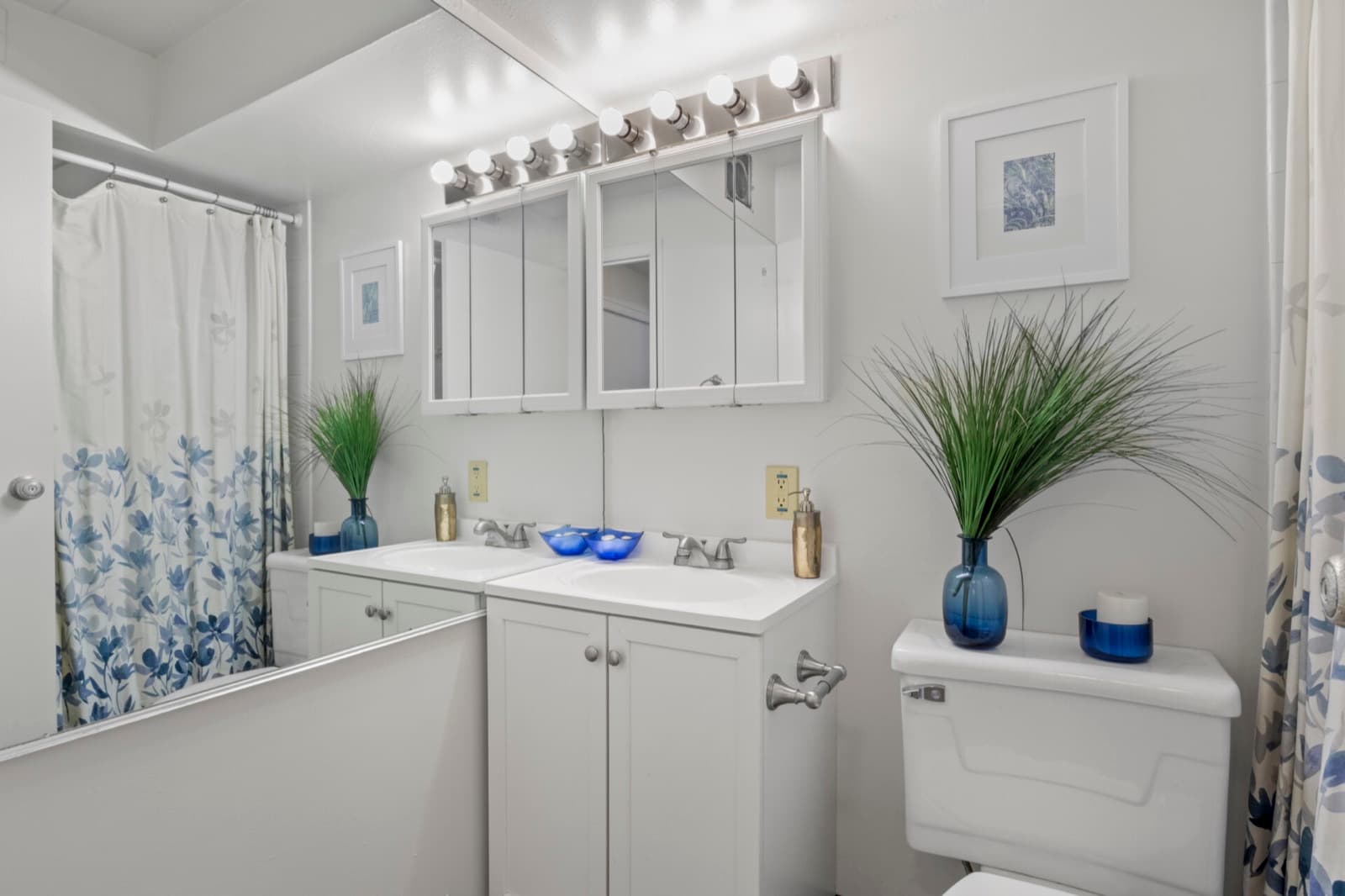 Bathroom at Riverstone Apartments